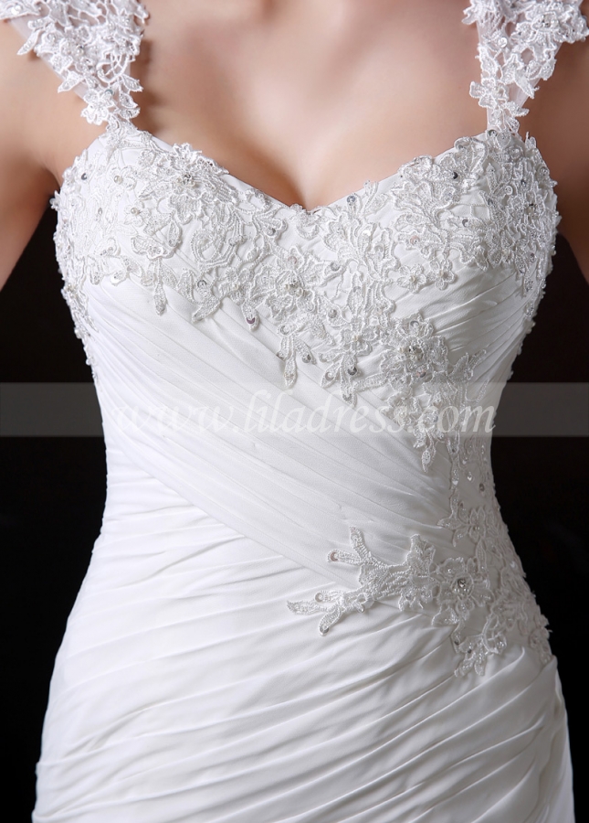 Graceful Chiffon A-line Sweetheart Neckline Wedding Dress With Beaded Lace Appliques
