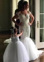 Modest Tulle Jewel Neckline Mermaid Wedding Dresses With Beaded Lace Appliques