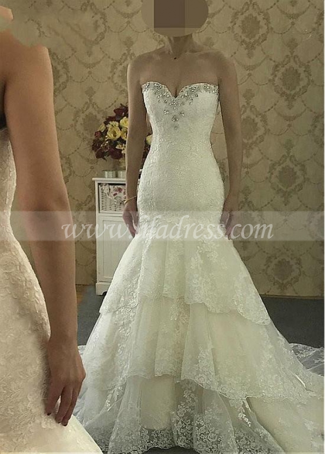 Alluring Tulle Sweetheart Neckline Mermaid Wedding Dresses With Lace Appliques & Beadings