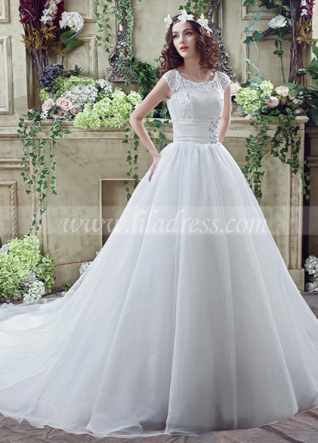 Lace & Organza Scoop Neckline Ball Gown Wedding Dresses With Rhinestones