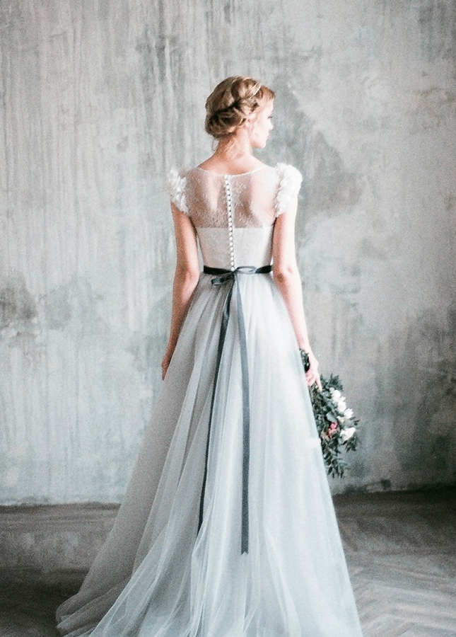 Cheap Light Gray Wedding Dress with Chiffon Flowers Sleeves Online