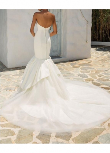 Sleek Satin Mermaid Wedding Dress with Jewelry Belt